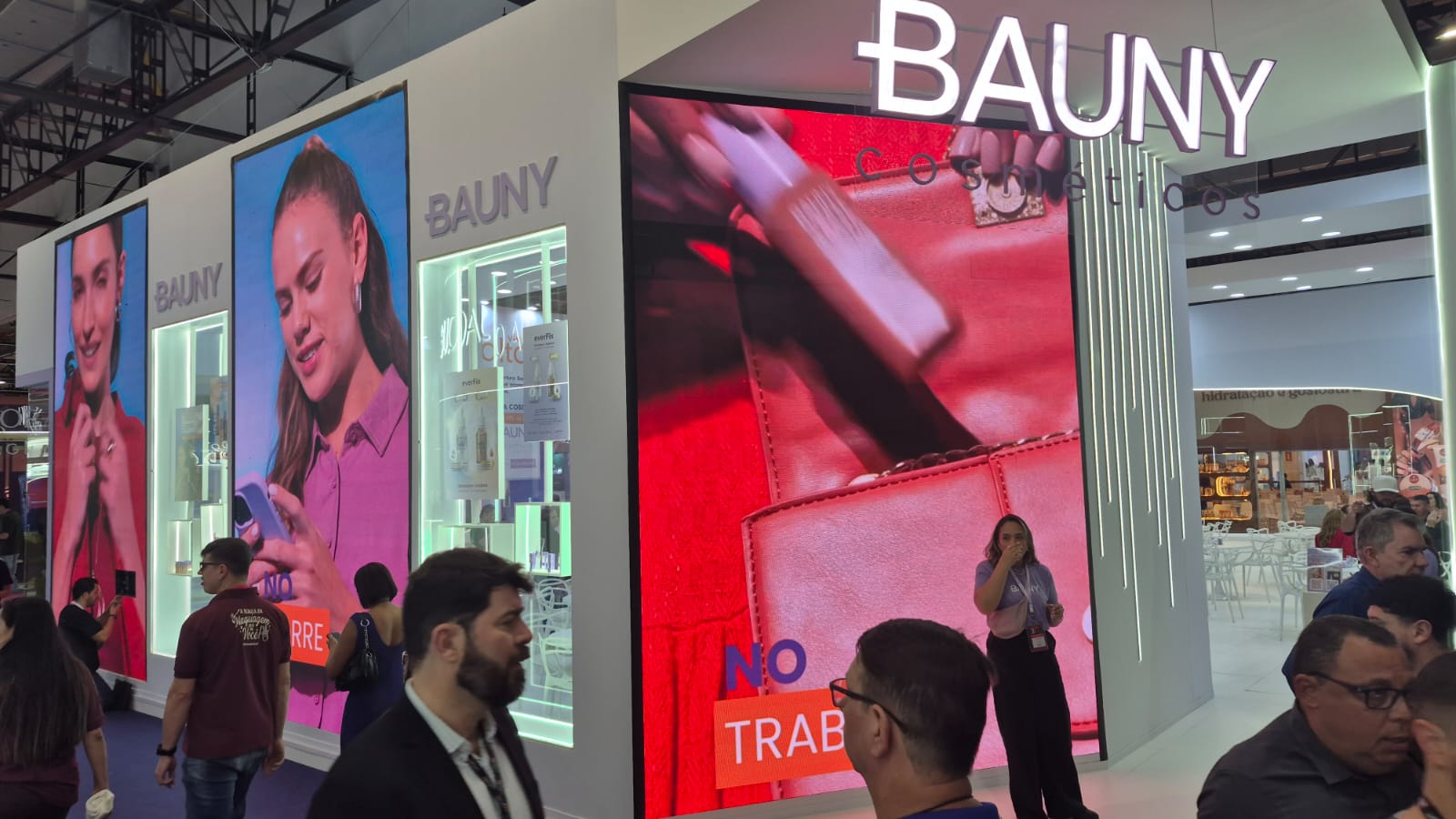 Painel LED LocShow
