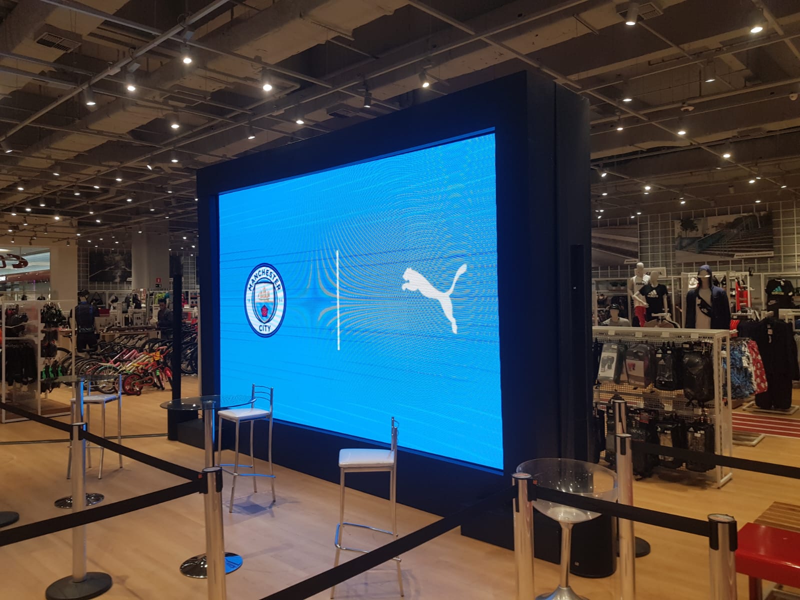 Painel LED LocShow