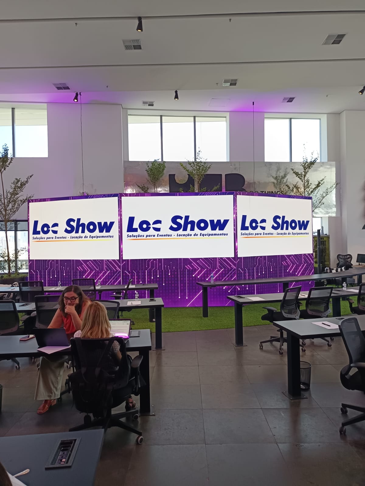 Video Wall LocShow
